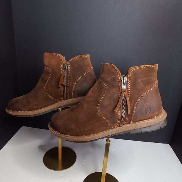 Born Sude Women's Comfort Boots Size 7.5 - Picture 5 of 10